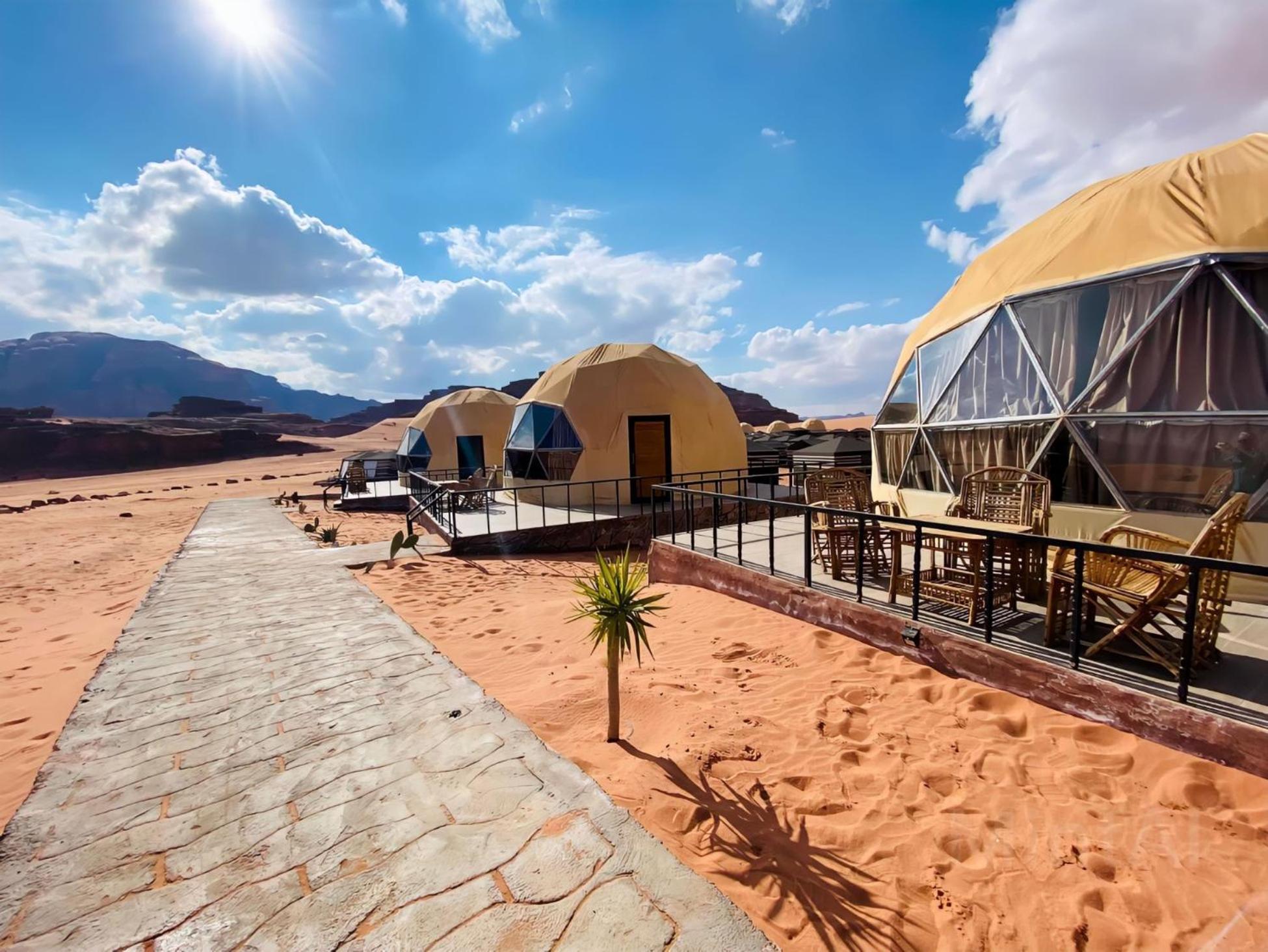 Wadi Rum Starlight Camp Hotel Екстериор снимка