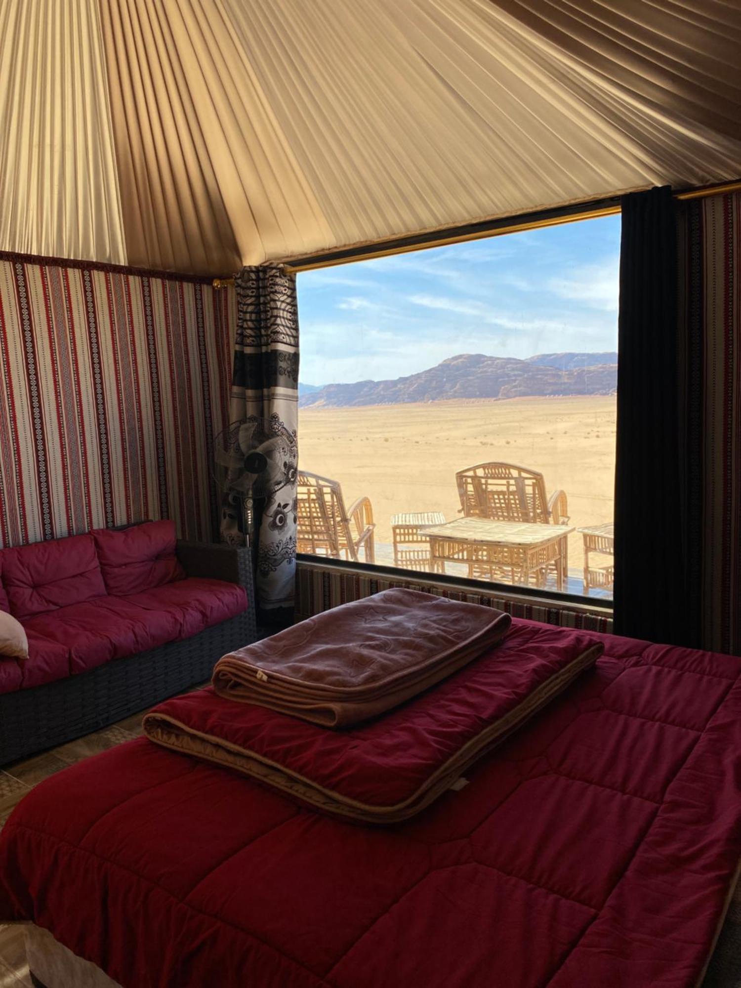 Wadi Rum Starlight Camp Hotel Екстериор снимка