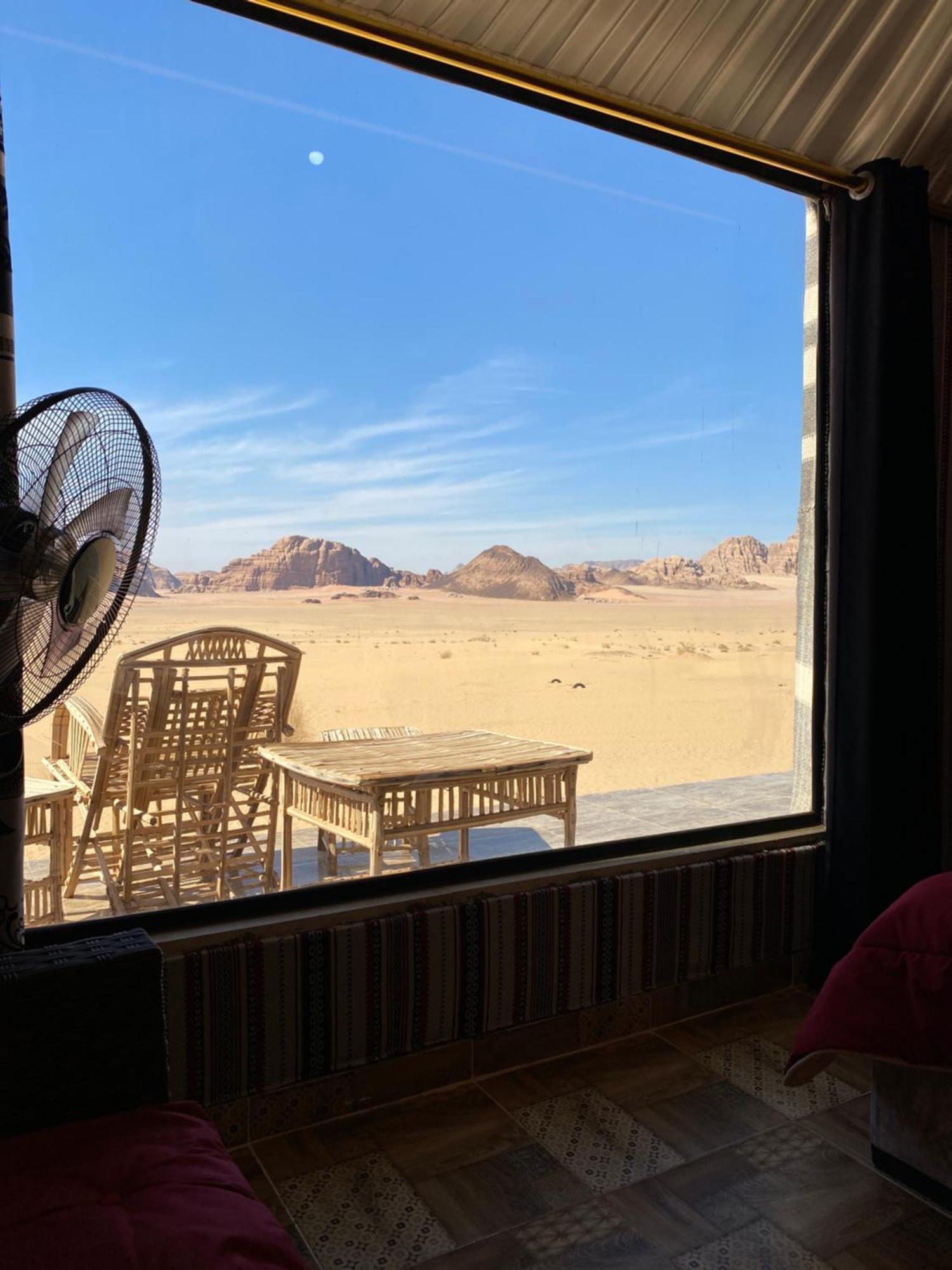 Wadi Rum Starlight Camp Hotel Екстериор снимка