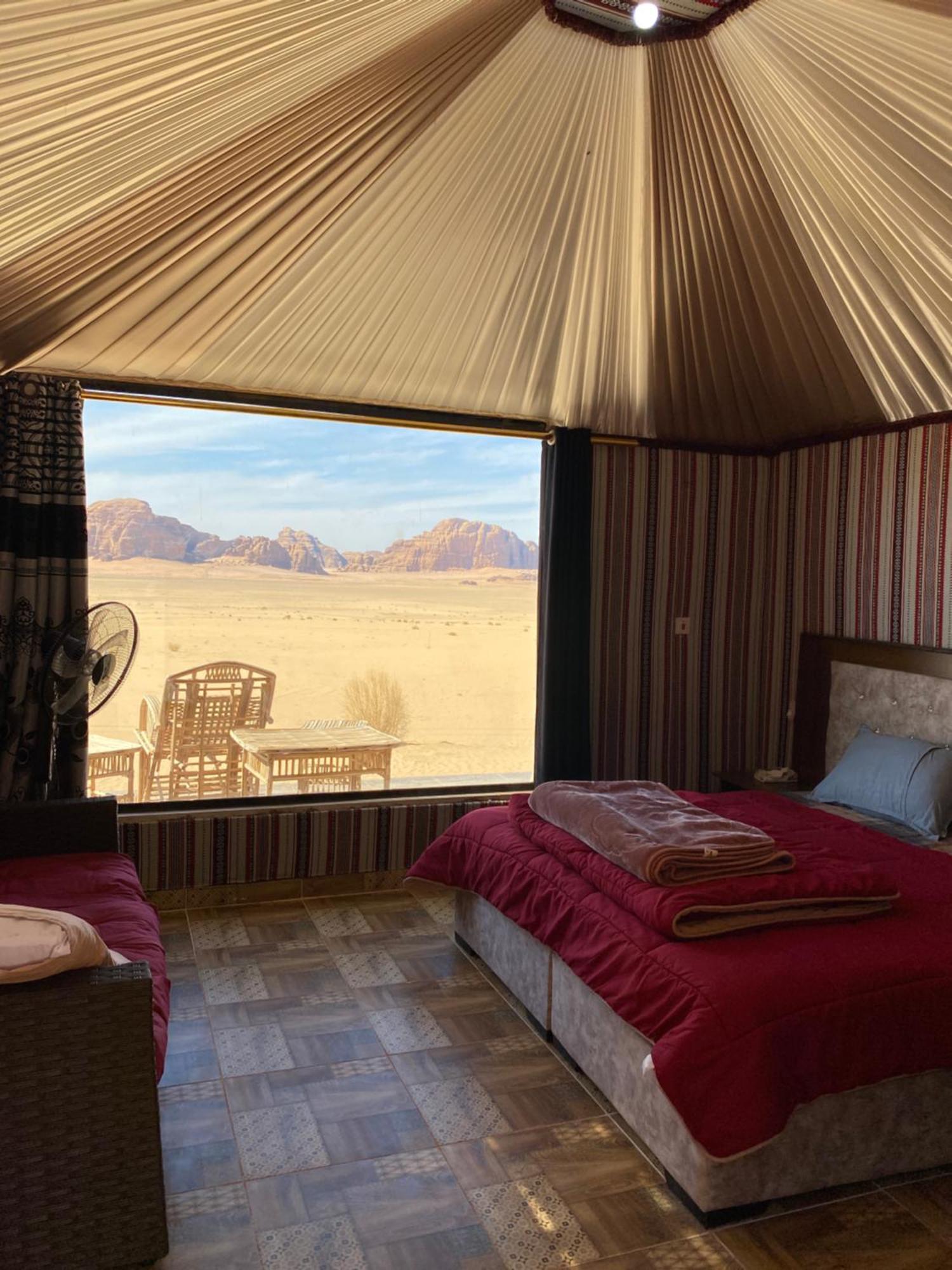 Wadi Rum Starlight Camp Hotel Екстериор снимка